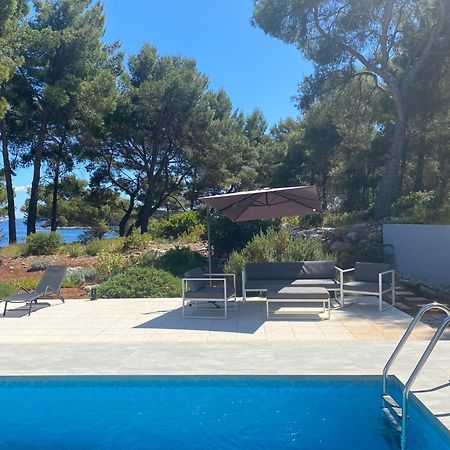 Seaside Villa At Prizba Exterior photo